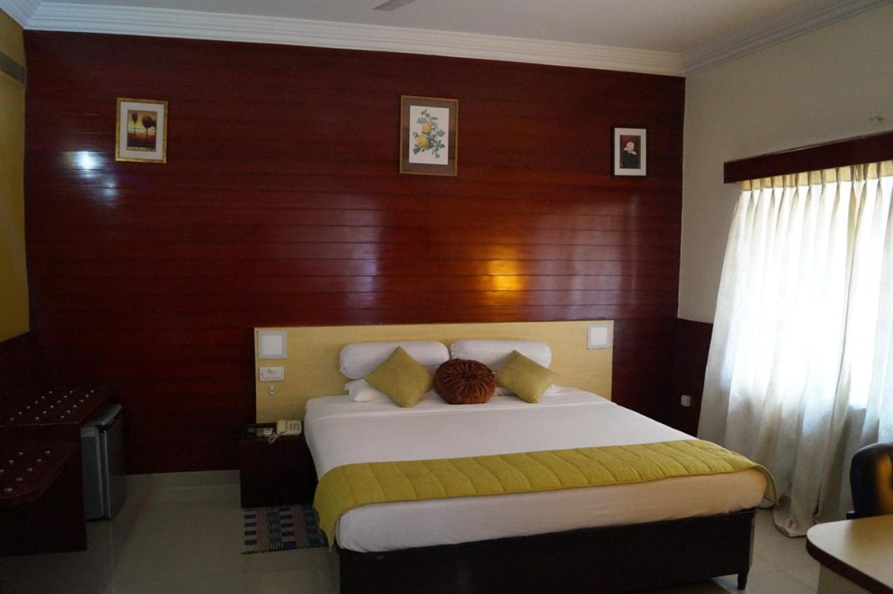 Hotel Badami Court Εξωτερικό φωτογραφία