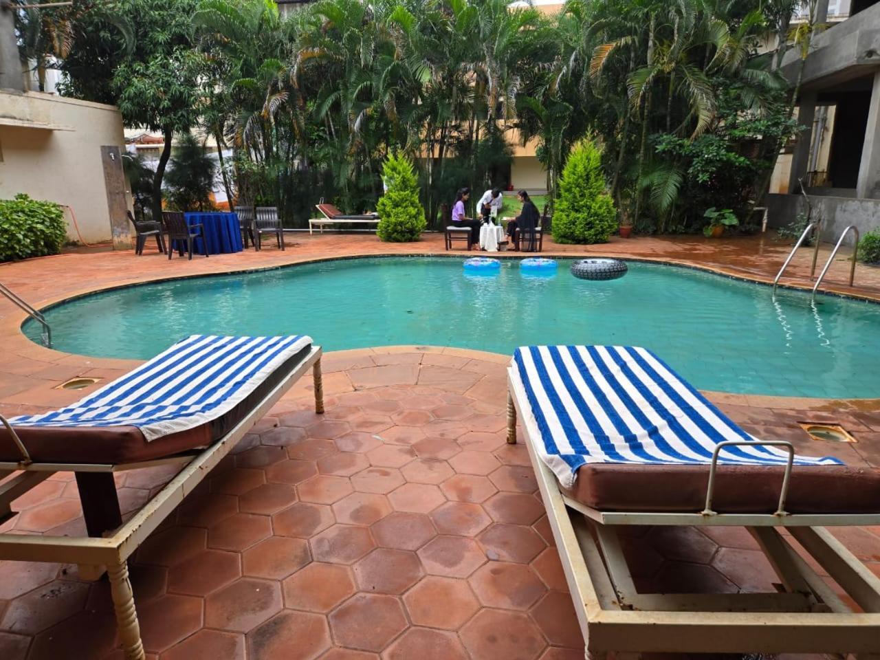 Hotel Badami Court Εξωτερικό φωτογραφία