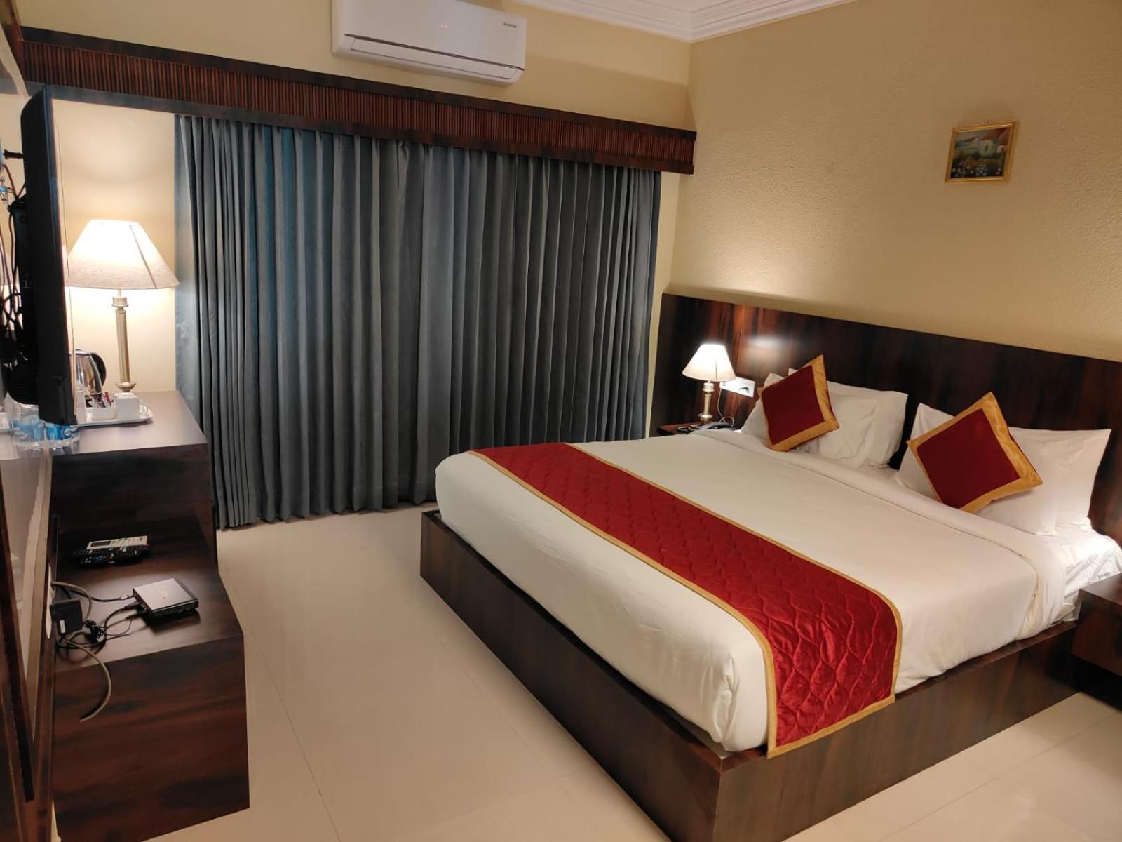 Hotel Badami Court Εξωτερικό φωτογραφία