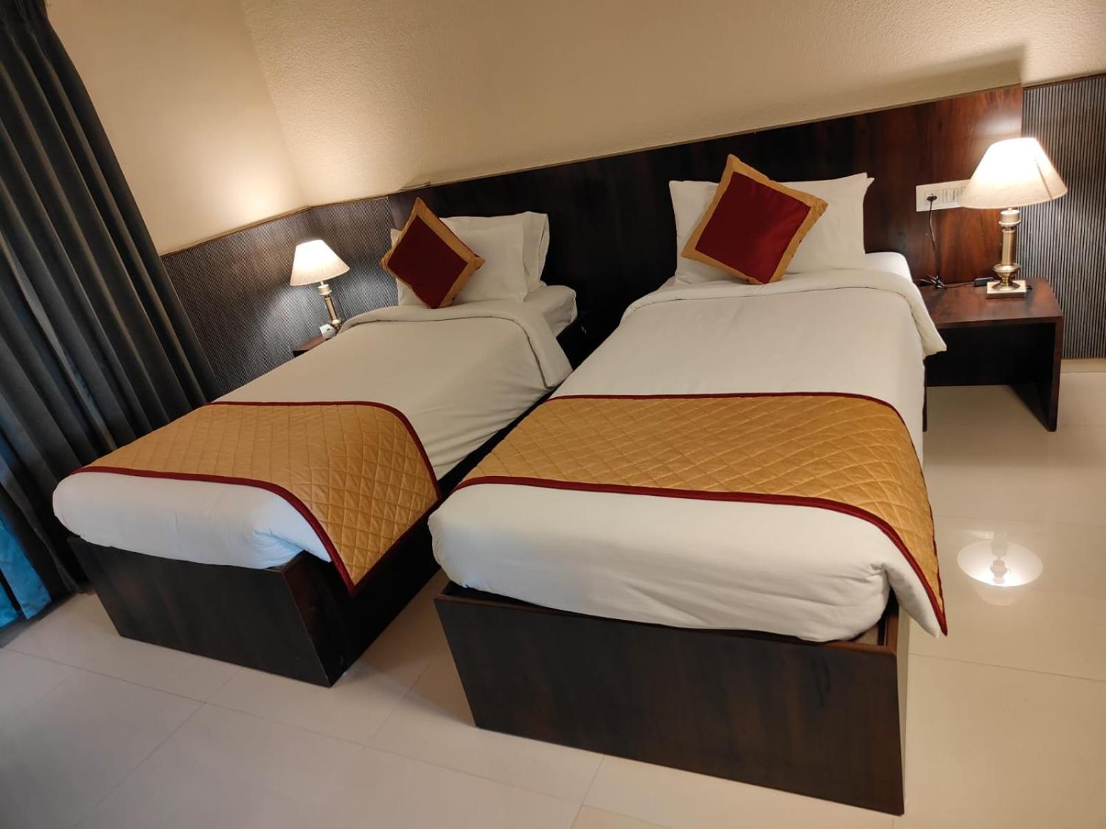 Hotel Badami Court Εξωτερικό φωτογραφία