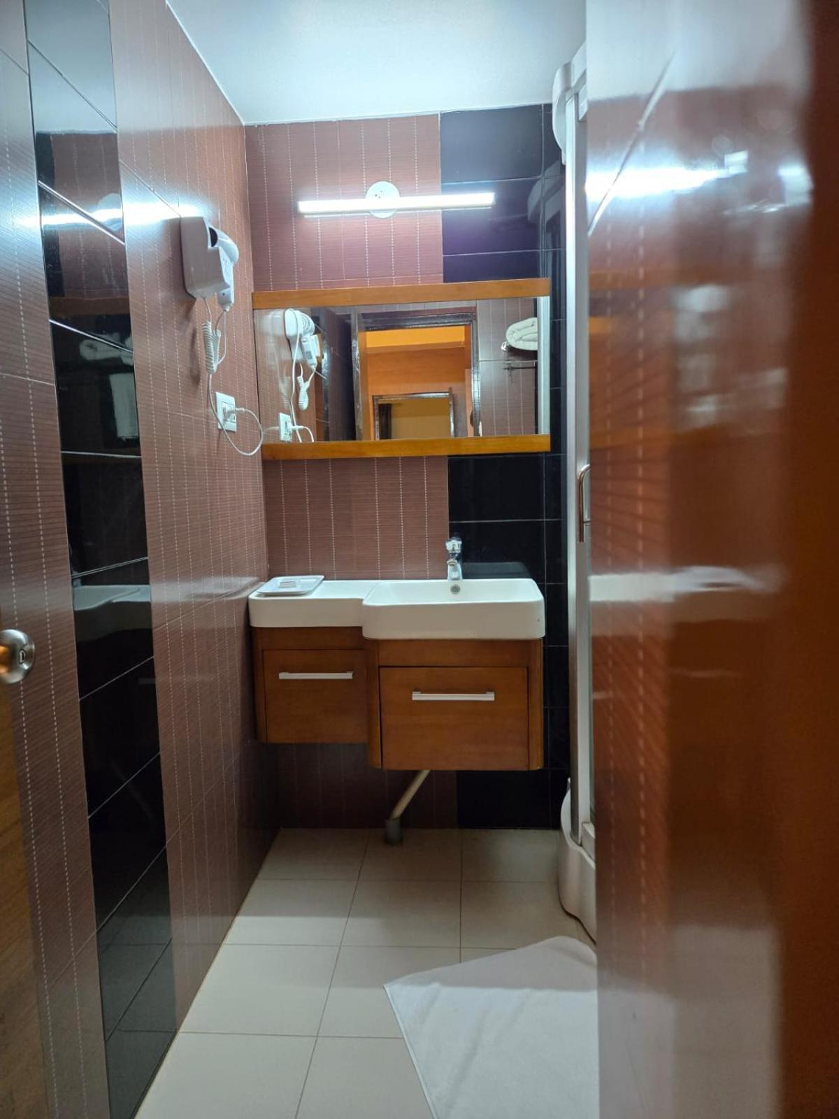 Hotel Badami Court Εξωτερικό φωτογραφία