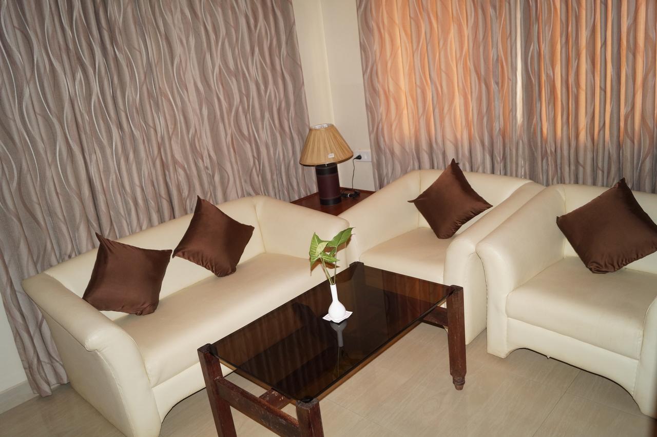Hotel Badami Court Εξωτερικό φωτογραφία