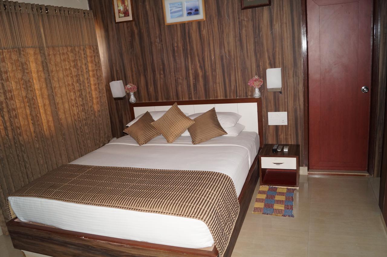Hotel Badami Court Εξωτερικό φωτογραφία