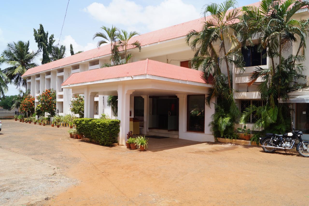 Hotel Badami Court Εξωτερικό φωτογραφία