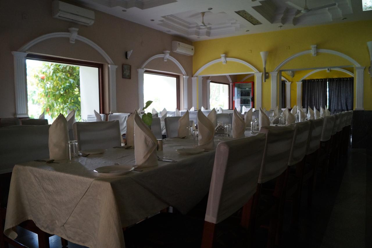 Hotel Badami Court Εξωτερικό φωτογραφία